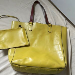 Biden yellow tote